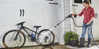 pulizia bici con Worx Hydrshot